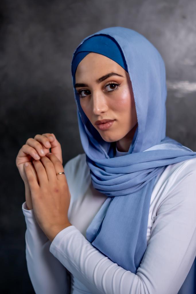 Blue V-Shape Tube Undercap with Slits