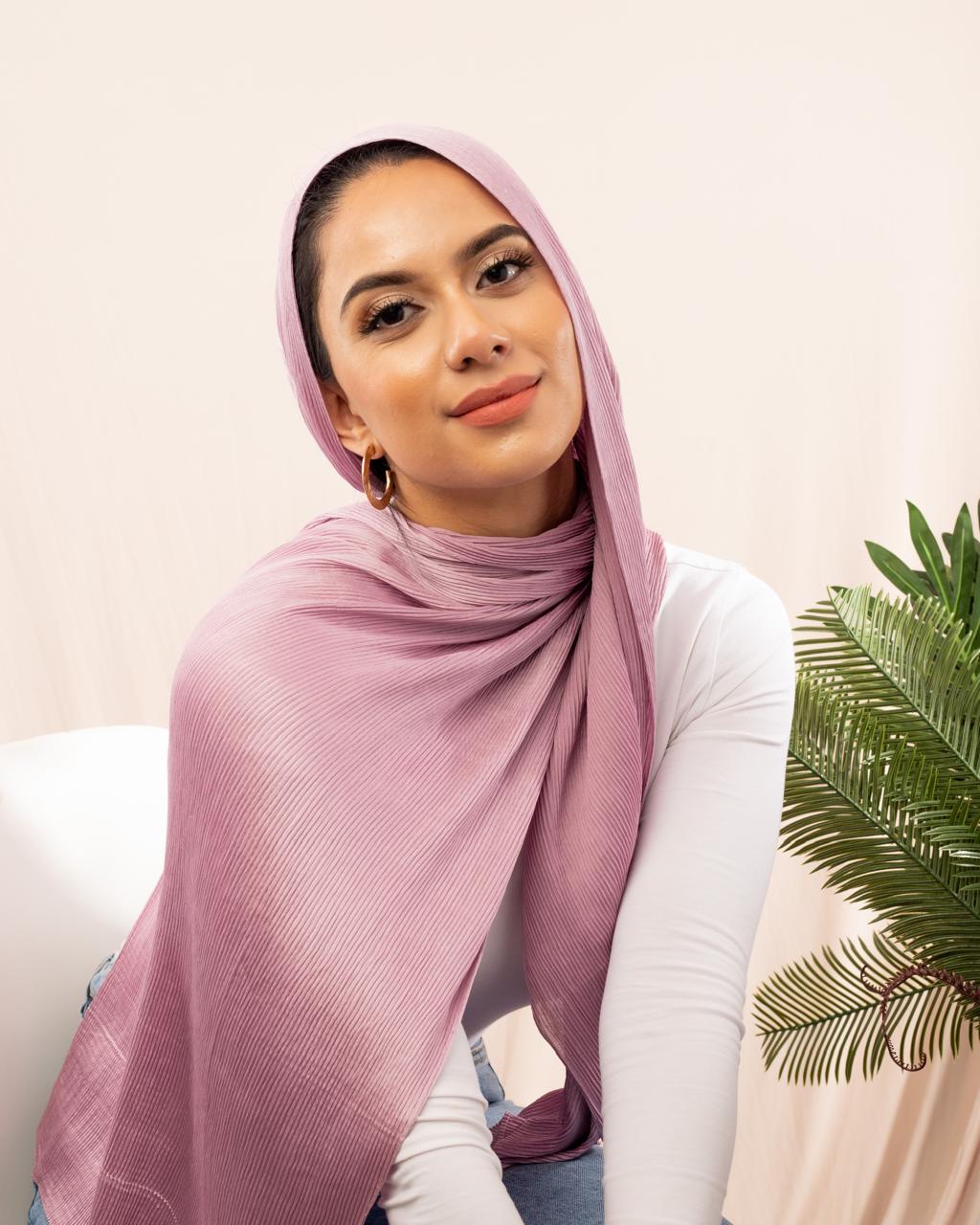 Pleated Satin Scarf Lavender 