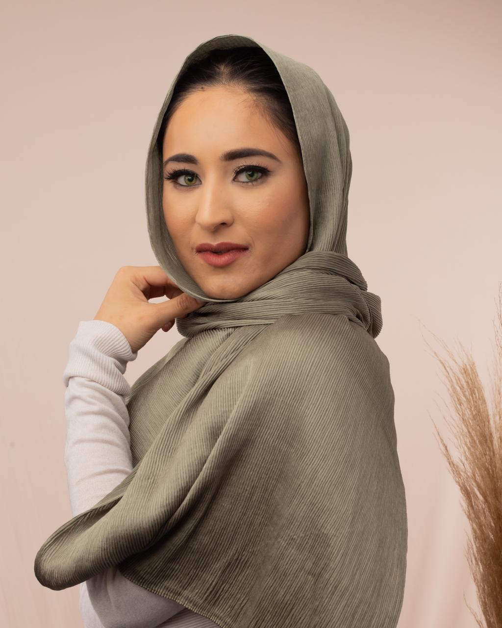 Pleated Satin Scarf Fern