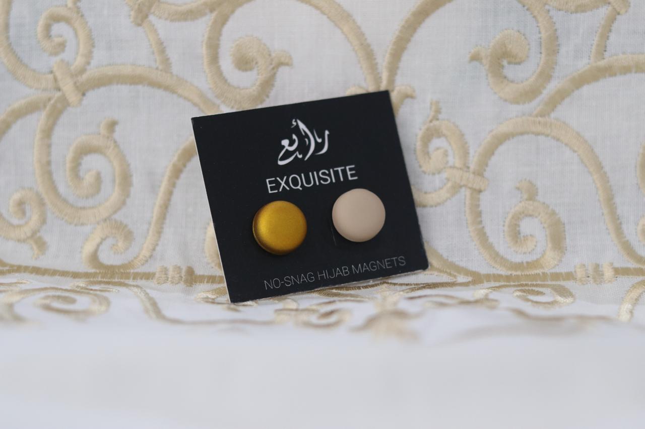 Hijab Magnet Gold & Nude